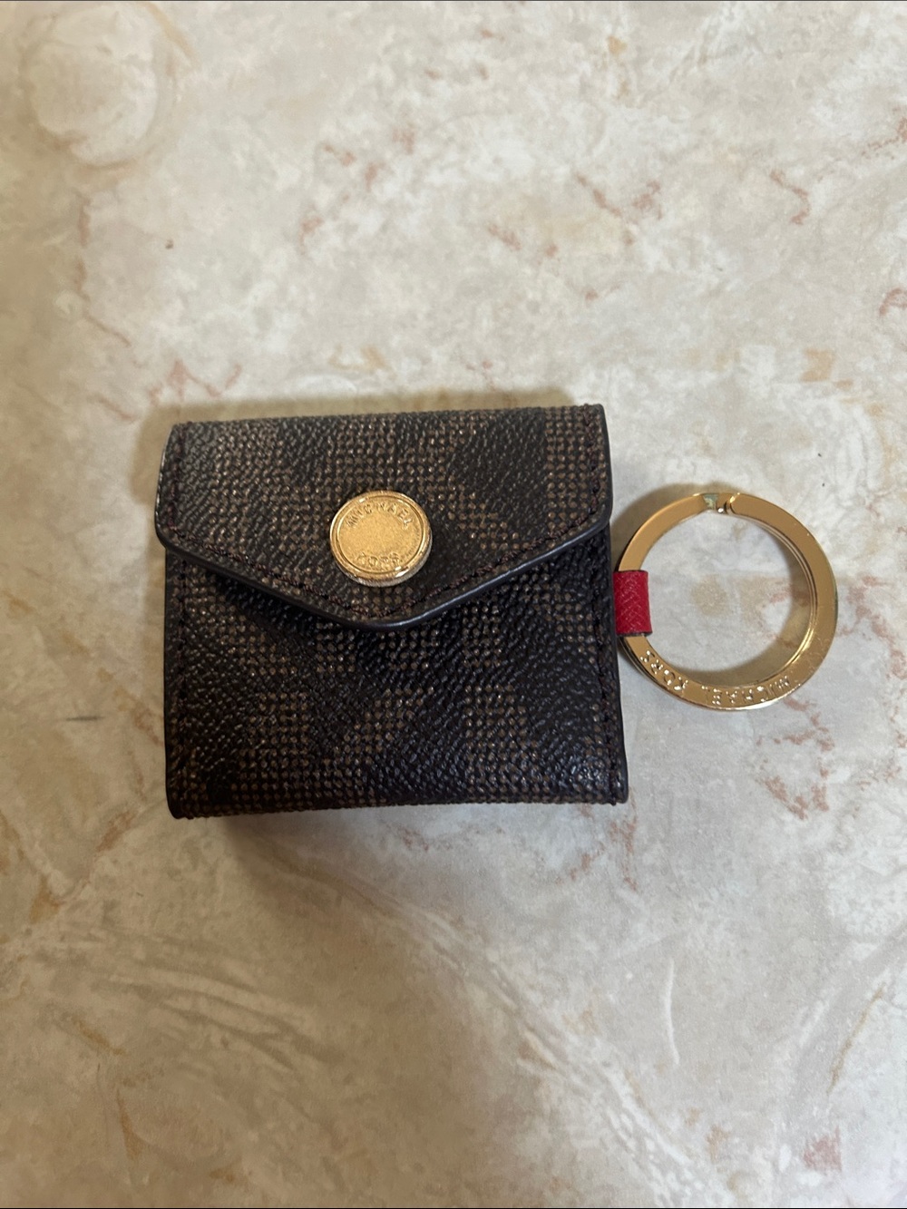 MICHAEL Michael Kors Brown Textured Leather Key Card Holder with Gold Ring